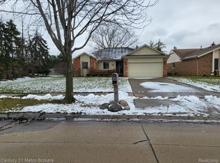 38948 Westchester Rd, Sterling Heights, MI 48310