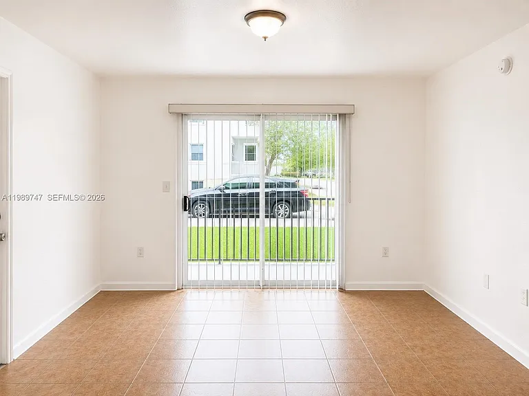 15470 SW 284th St #3104 — Photo 6
