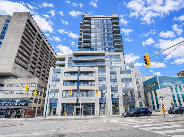 736 Spadina Ave #301, Toronto, ON M5S 2J6