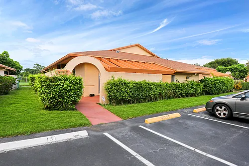 13759 Date Palm Ct #A Photo 1