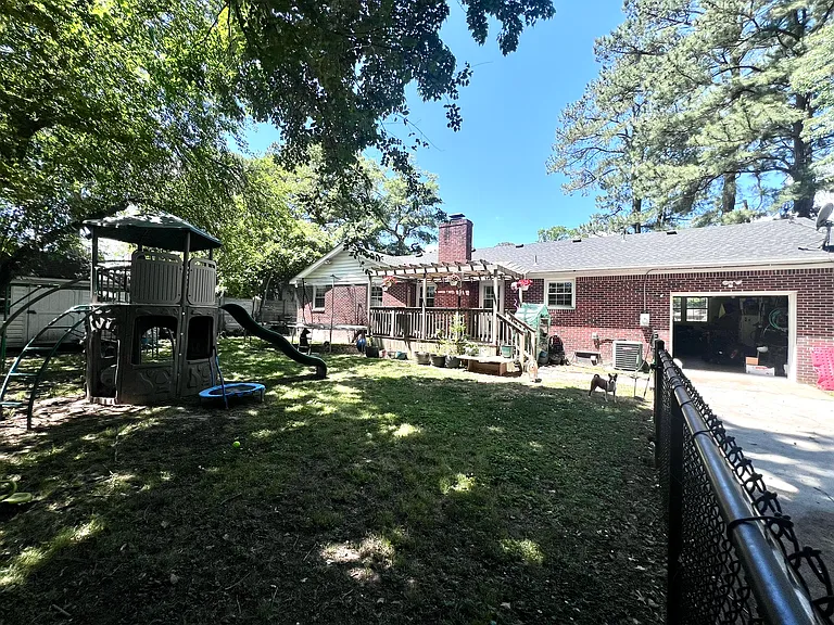 1544 Kilmer Ln — Photo 41