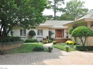 1109 Rose Ln, Virginia Beach, VA 23451