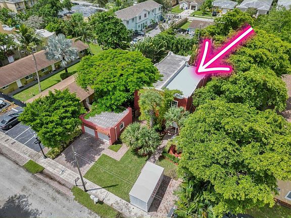 3rd image of 737 NW 1st Avenue