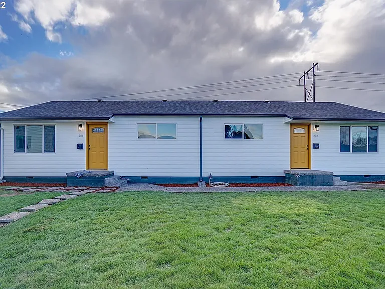 202 Cypress St #202 — Photo 1