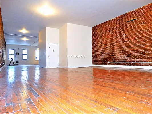 Rented by Oxford Property Group | media 9