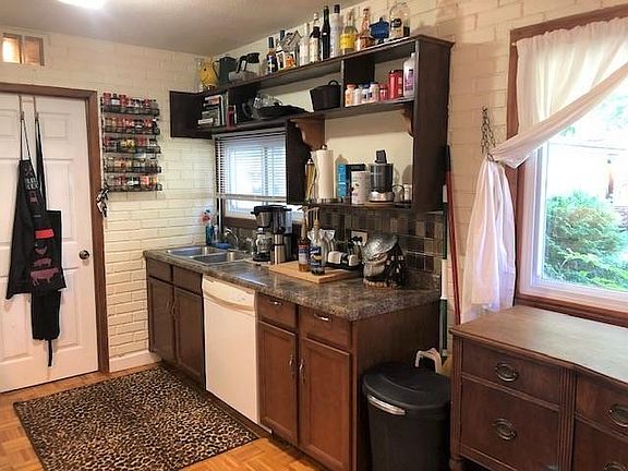 4th image of 6732 Upton Ave S