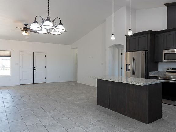 4th image of 28462 E Canal Ave