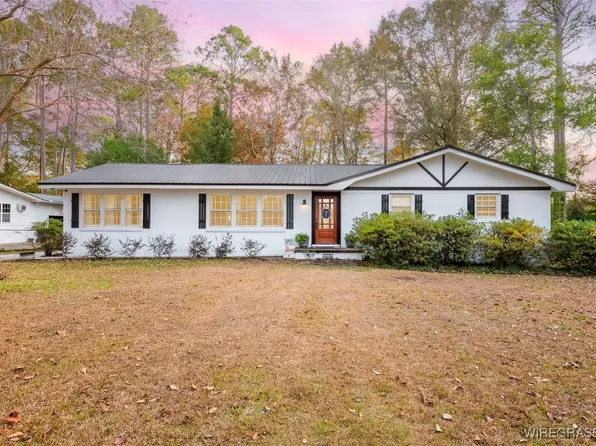 409 Sequoyah Dr, Dothan, AL 36303