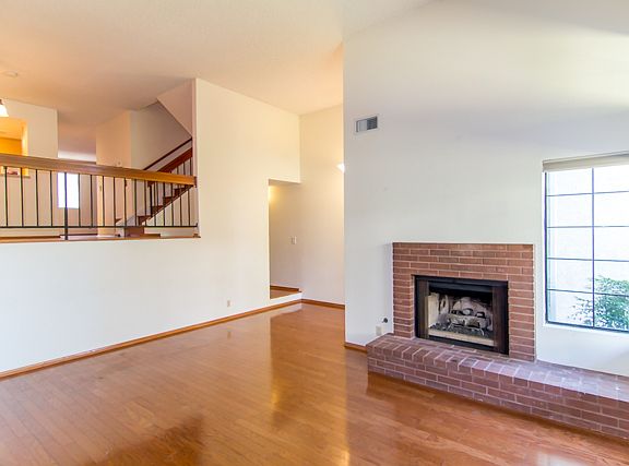 5th image of 7976 Mission Vista Dr