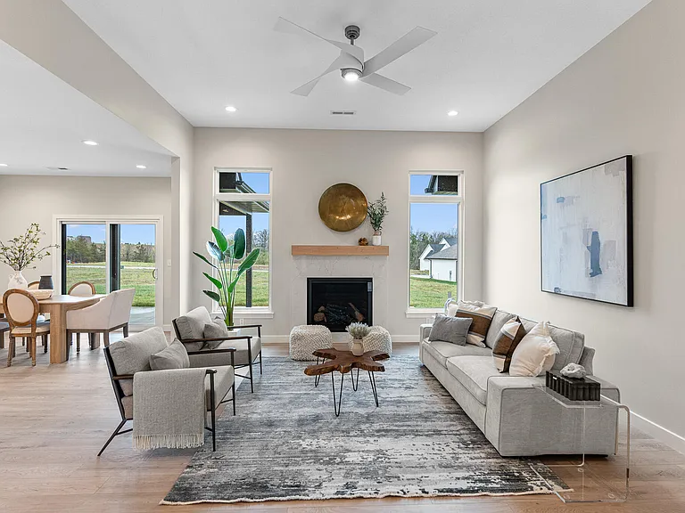 2908 Genesis Dr — Photo 8