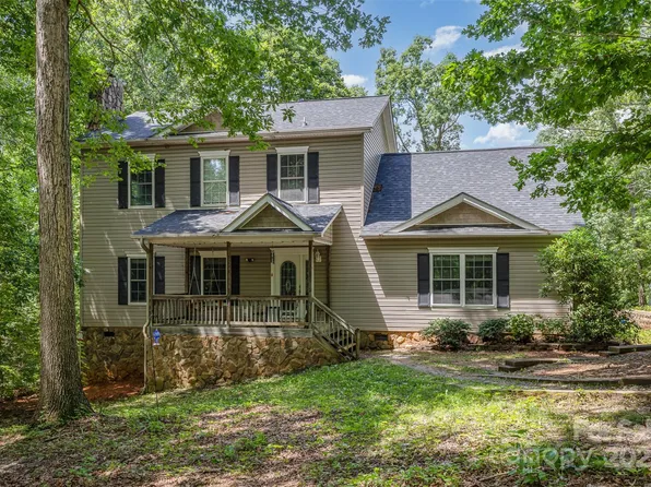 500 Mount Pleasant Rd N, Mount Pleasant, NC 28124