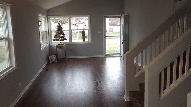 2nd image of 344 N Lincoln Ave