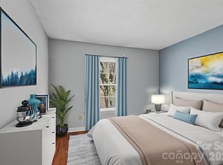 7034 Quail Hill Rd, Charlotte, NC 28210