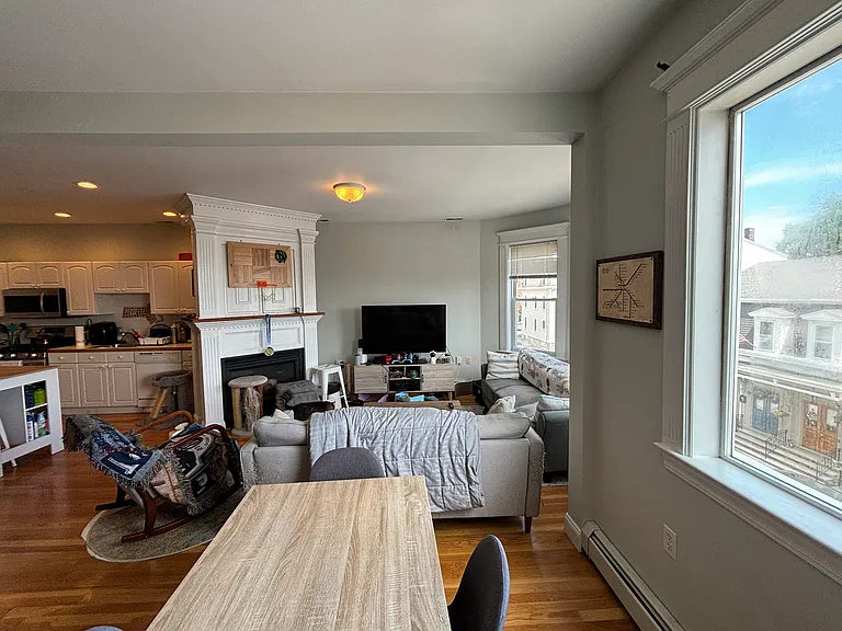 137 P St #3 — Photo 7