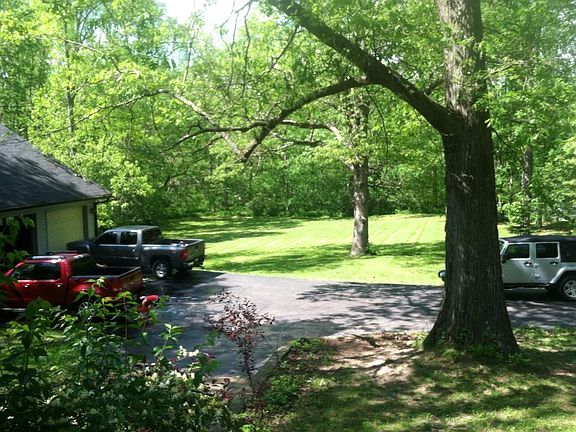 2nd image of 770 S Beech Dr