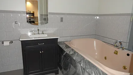 Rented by Halvatzis Realty