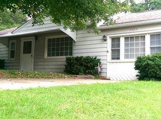 3520 Victoria Dr, Kansas City, KS 66106
