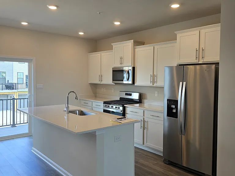 254 Ensemble Way — Photo 5