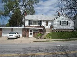 304 E Illinois Ave photo 1