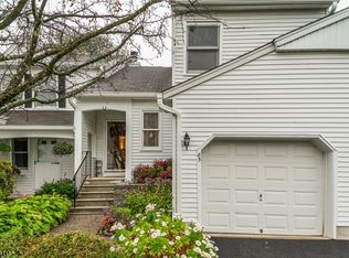 85 Carriage Ln #85, Newton, NJ 07860
