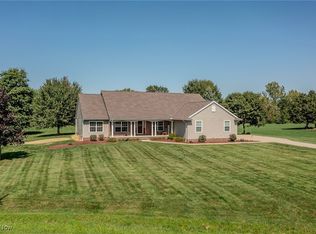 5255 Cheyney Ln, Brunswick, OH 44212