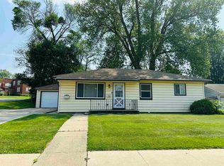 725 E Empire St, Freeport, IL 61032