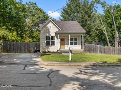 13 Douglas St, Athens, TN, 37303