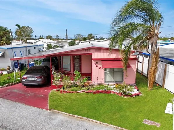 307 52nd Avenue Plz W, Bradenton, FL 34207