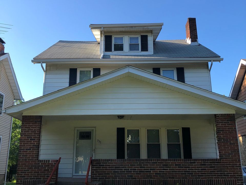 1st image of 335 Roosevelt Ave