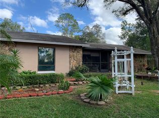 18007 Hanna Rd, Lutz, FL 33549