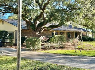 444 Pitts Bayshore Dr, Freeport, FL 32439