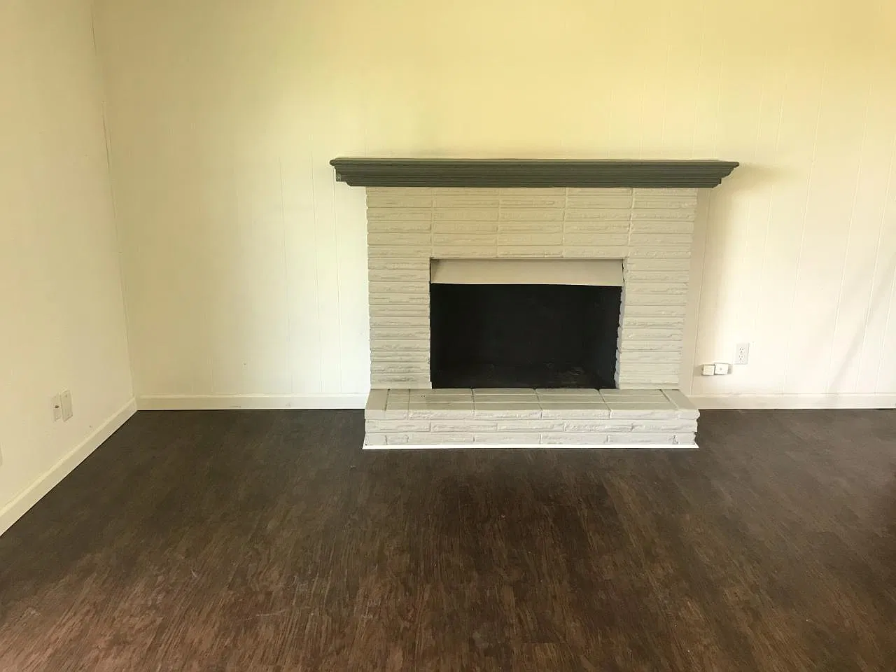 2 bed, 800 sqft, $2,000 — Photo 3