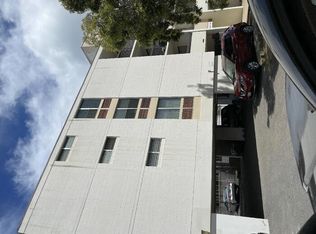 835 Kapaakea Ln #302, Honolulu, HI 96826
