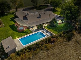 15698 Yoder Ave, Caldwell, ID 83607