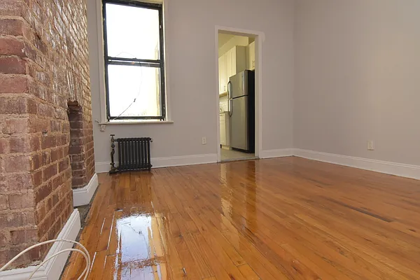 Rented by Compass | media 16