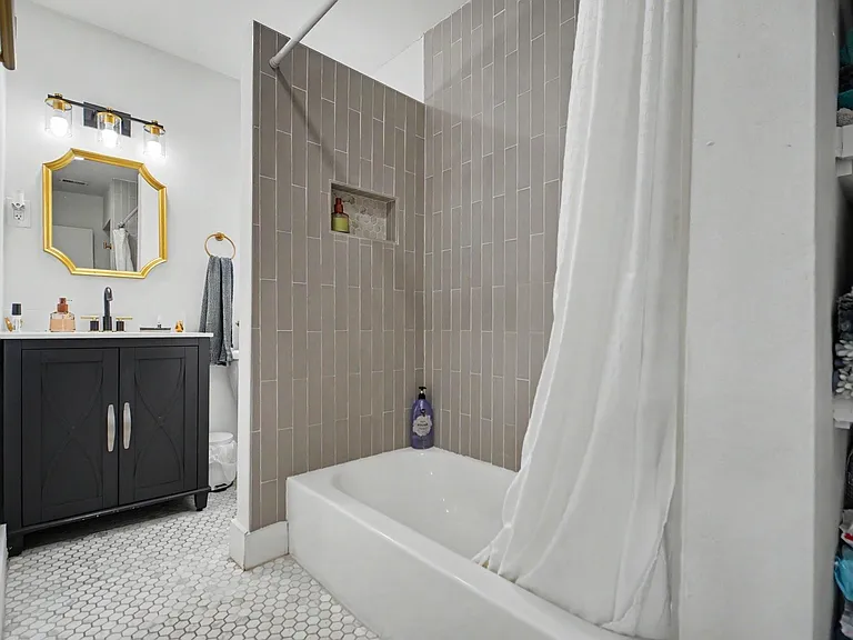 5226 Pomander Rd — Photo 19
