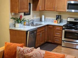 707 Shalimar Dr APT D, Costa Mesa, CA 92627