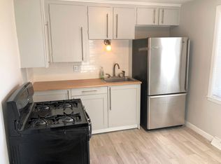 62 Tucker Ave APT 4, Cranston, RI 02905