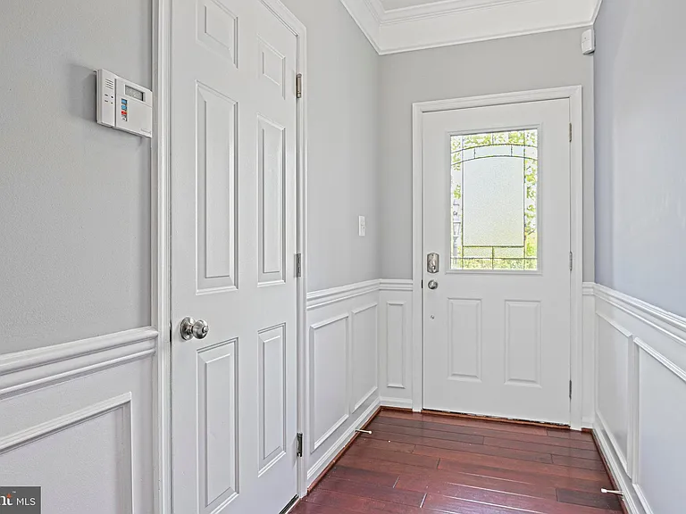 42350 Benfold Sq — Photo 5