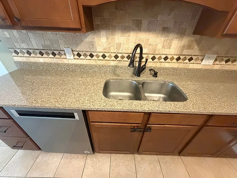 332 Quail Holw — Photo 19