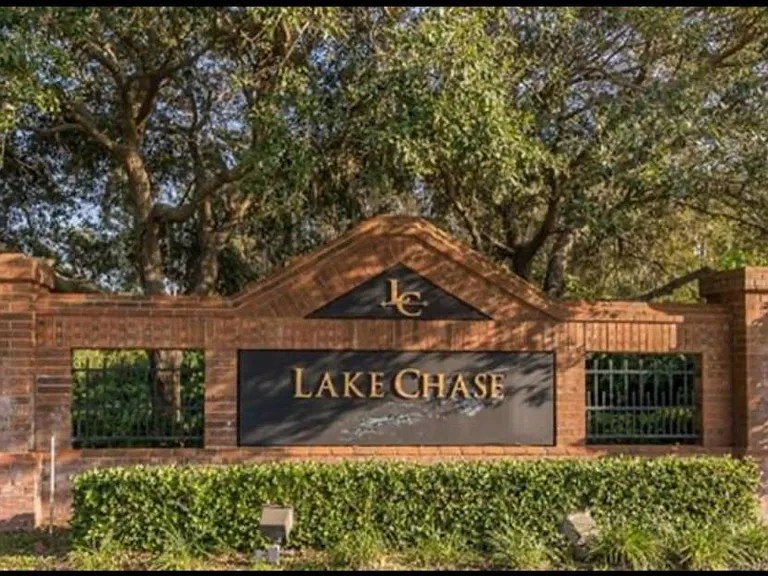 9080 Lake Chase Island Way — Photo 8