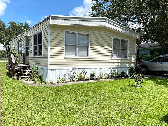 2nd image of 1500 W Highland St #232