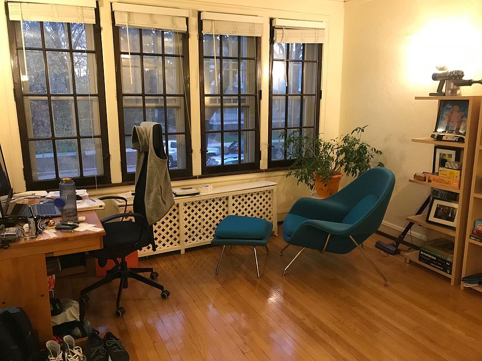 1st image of 4233 N Hermitage Ave APT 1A
