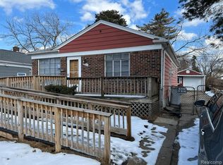 20920 Caledonia Ave, Hazel Park, MI 48030