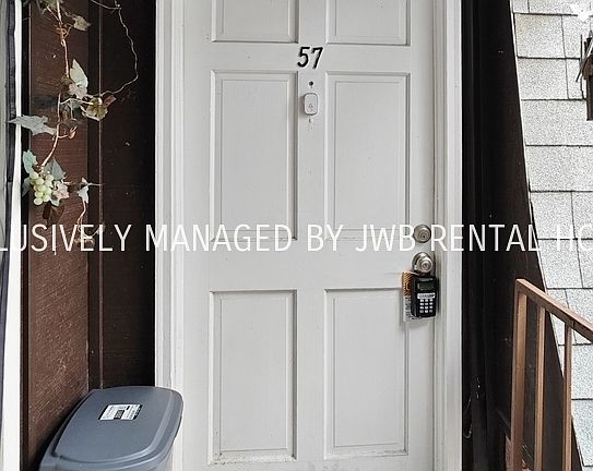 2nd image of 7201 Arlington Expy APT 57
