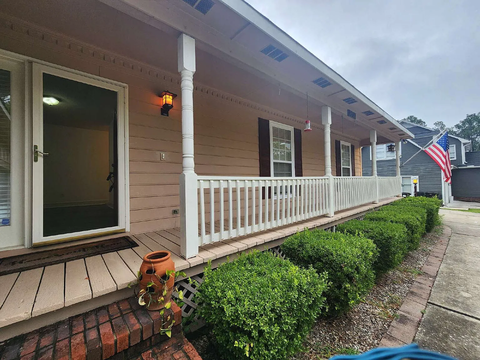 3 bed, 2.0 bath, $2,195 — Photo 3