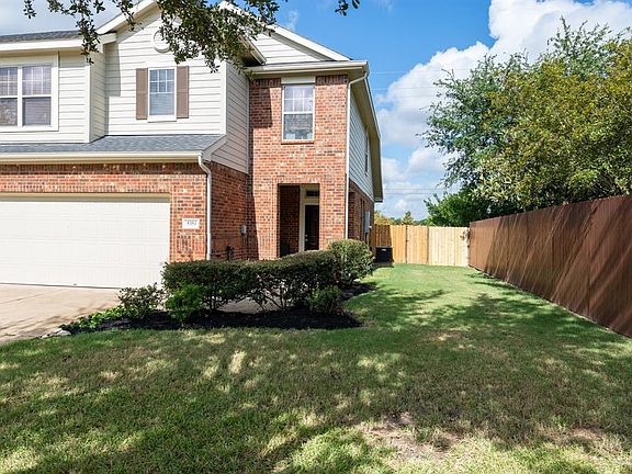 2nd image of 5351 Summit Hollow Dr