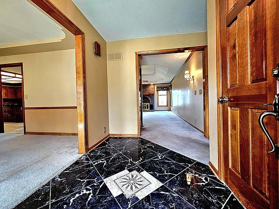 5th image of 18404 E 26th Ct S