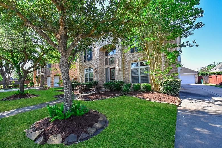 1st image of 2626 Canyon Bluff Dr