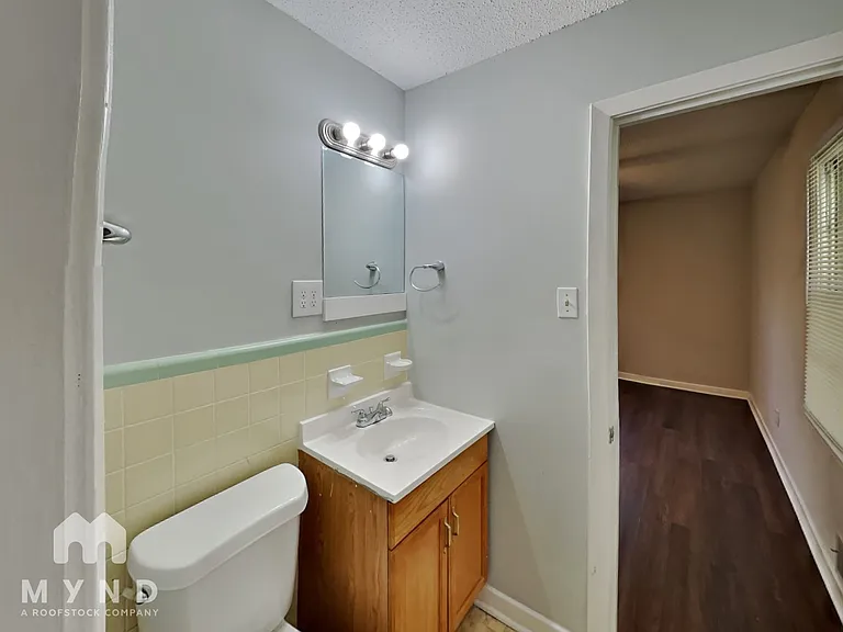 217 Marshall Dr — Photo 12